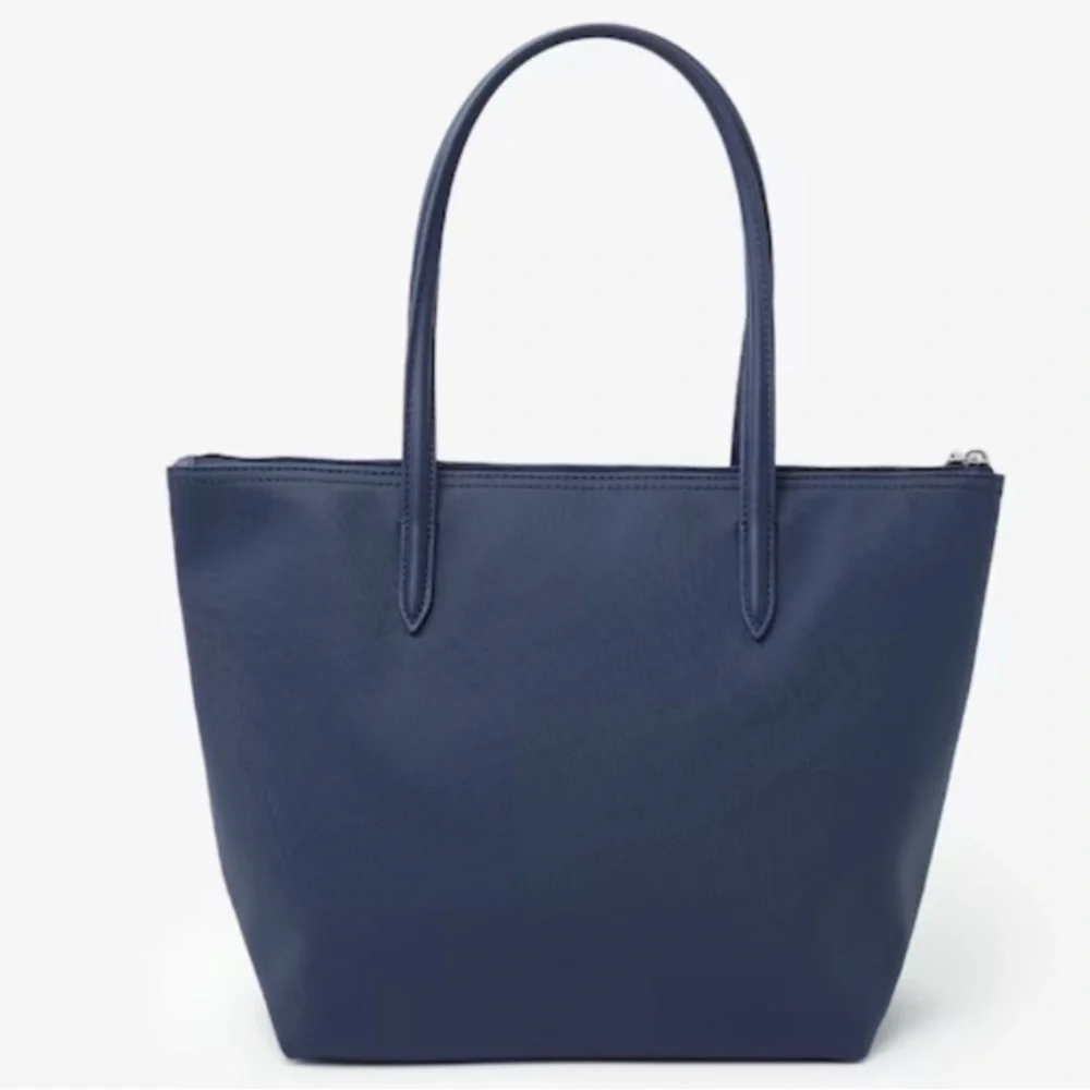 Lacoste ⭐️new⭐️ navy